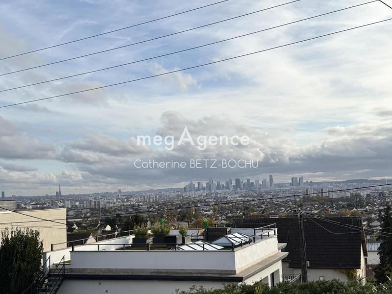 Maison - 122 m² - 5 pièces