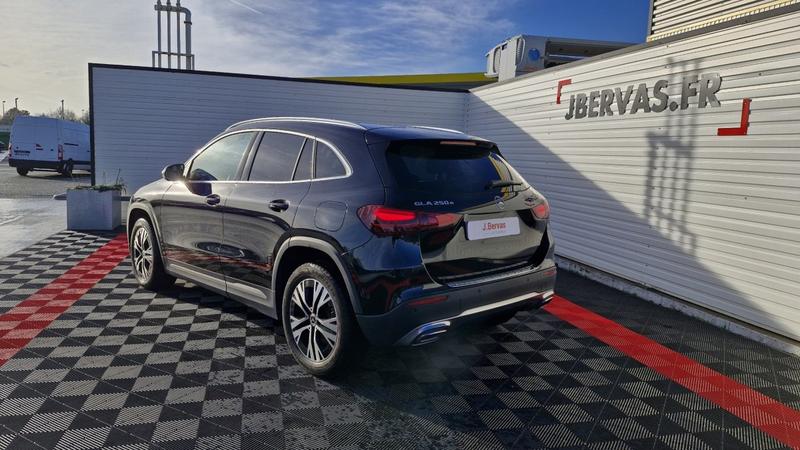 Mercedes Gla 250 E 8g-Dct Progressive Line