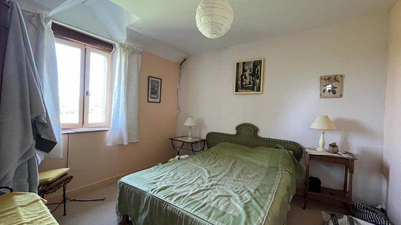 Maison bourgeoise - 300 m² - 12 pièces