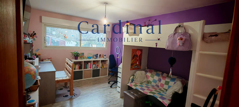 Maison - 170 m² - 8 pièces