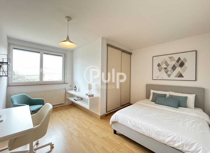 Pavillon - 192 m² - 10 pièces