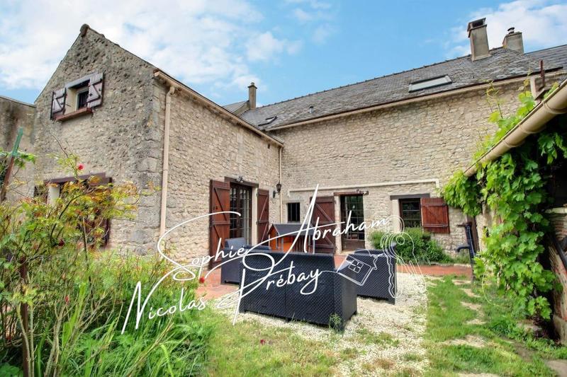Maison - 185 m² - 5 pièces