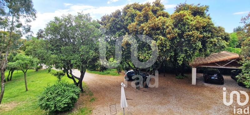 Maison - 250 m² - 11 pièces