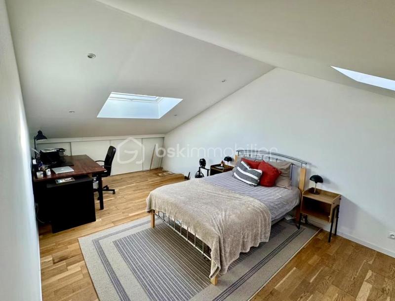 Maison traditionnelle - 160 m² - 5 pièces