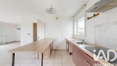 Maison - 87 m² - 4 pièces