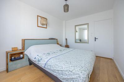 Maison - 176 m² - 7 pièces