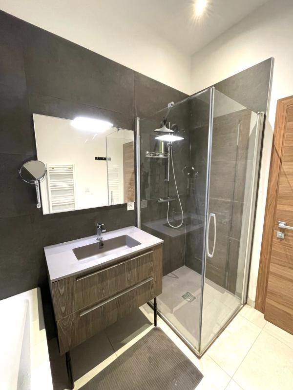 Loft - 82 m² - 4 pièces