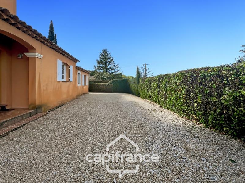 Maison - 158 m² - 7 pièces