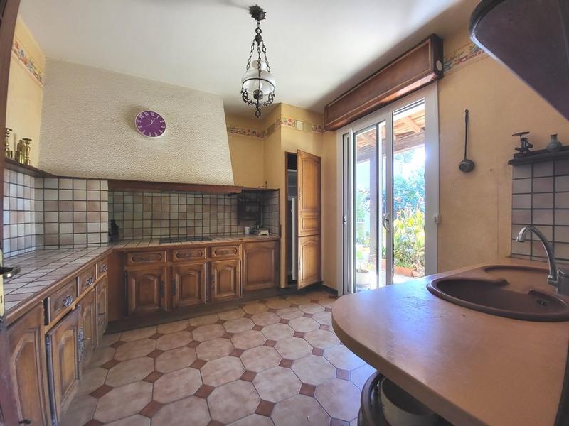 Villa - 136 m² - 8 pièces