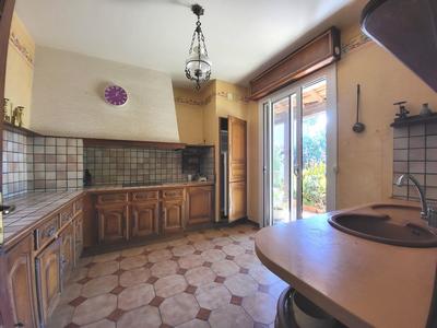 Villa - 136 m² - 8 pièces