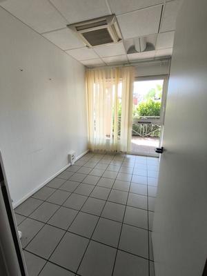 Bureau - 78 m² - 4 pièces