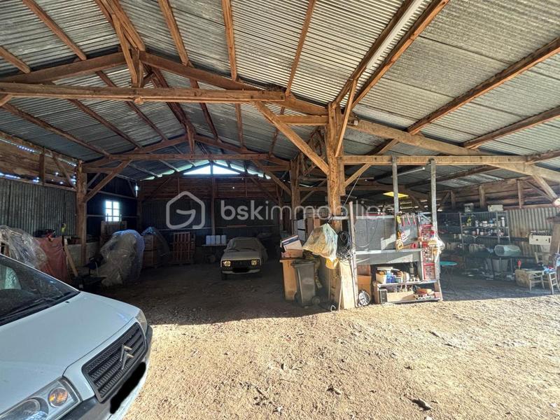 Maison - 270 m² - 10 pièces