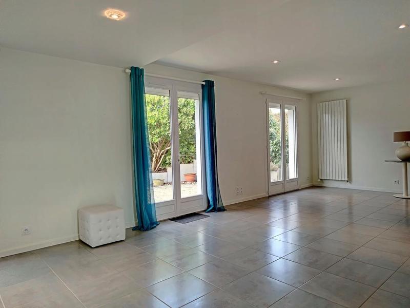 Maison - 92 m² - 3 pièces