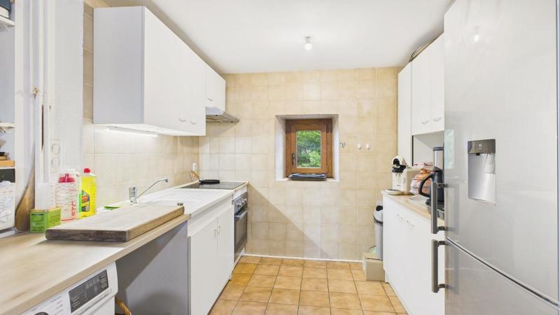 Maison - 140 m² - 8 pièces