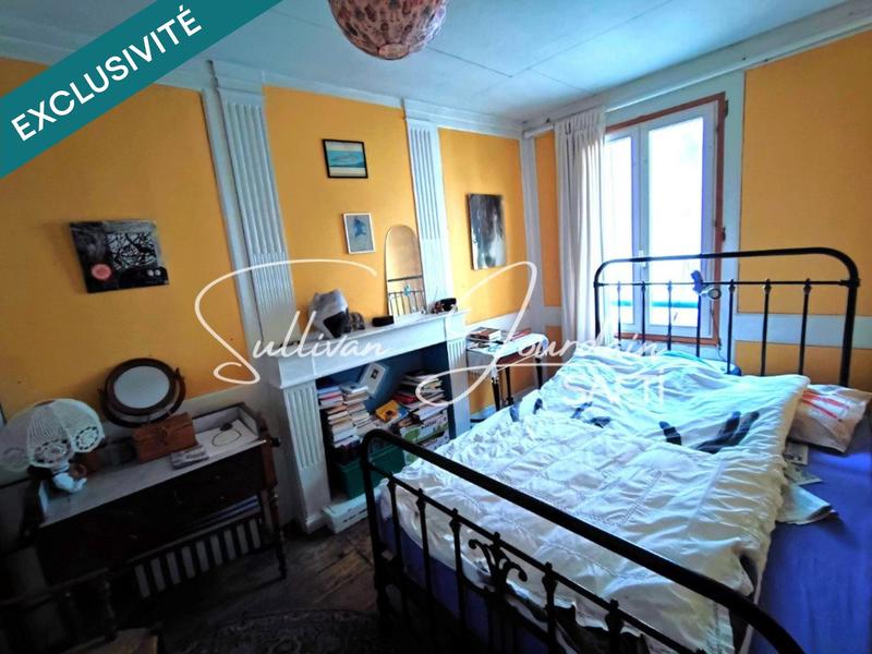 Maison - 329 m² - 13 pièces