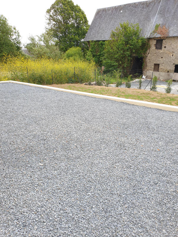 Maison - 81 m² - 5 pièces