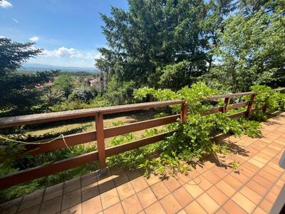 Maison - 107 m² - 6 pièces