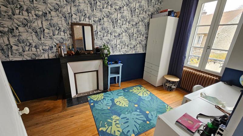 Maison - 198 m² - 8 pièces