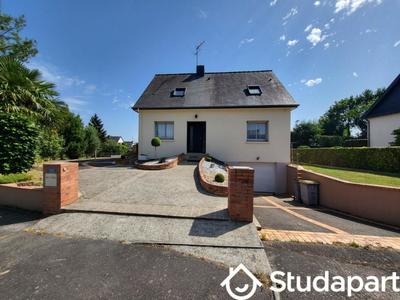 Maison - 150 m² - 5 pièces