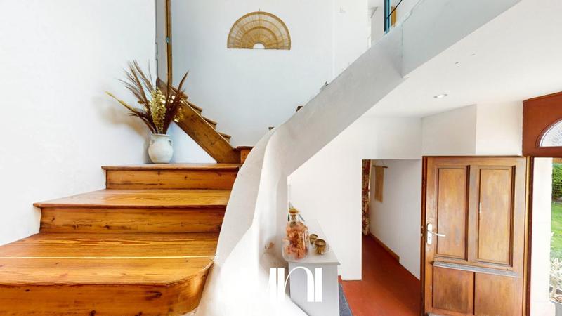 Maison - 150 m² - 4 pièces