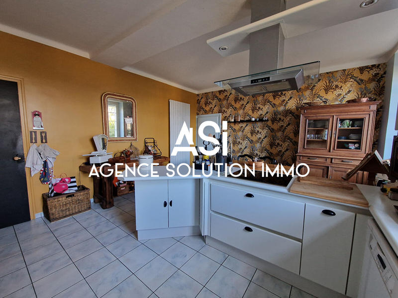 Maison - 339 m² - 8 pièces