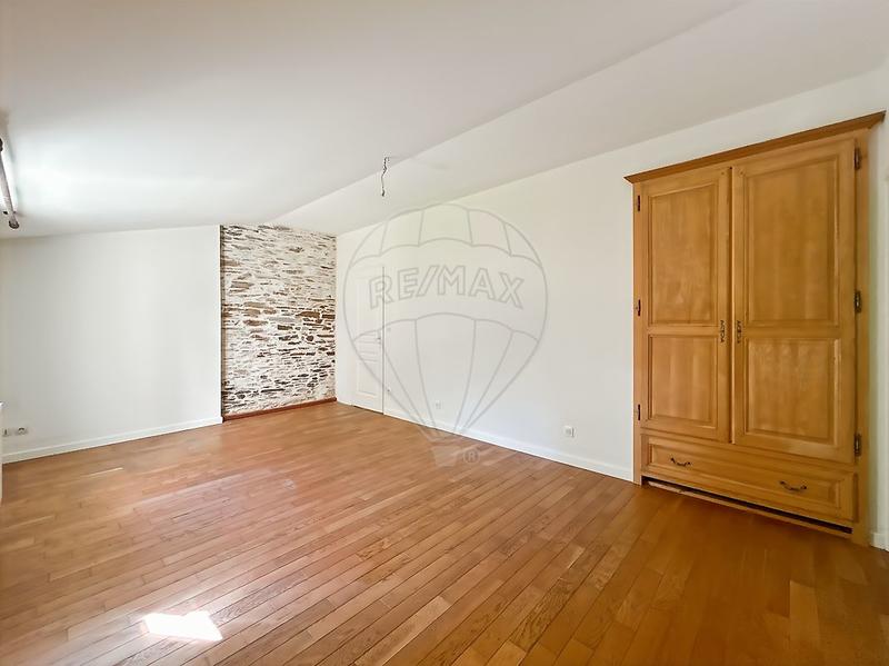 Maison - 164 m² - 5 pièces