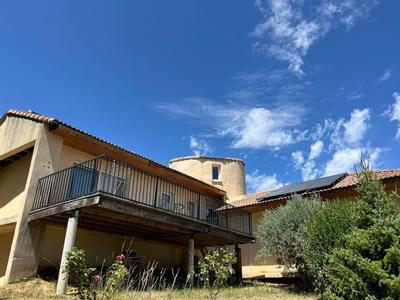 Maison - 126 m² - 5 pièces