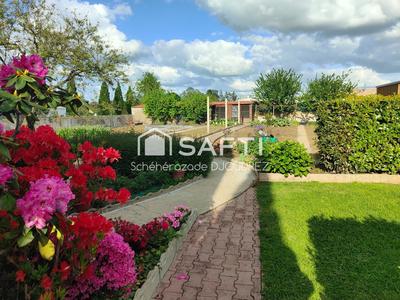 Maison de ville - 84 m² - 4 pièces