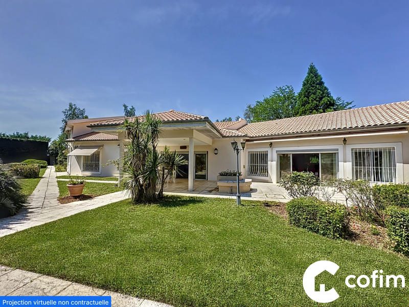 Maison - 400 m² - 8 pièces