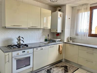 Maison - 88 m² - 5 pièces