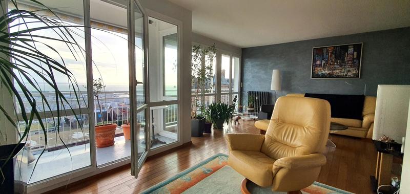 Appartement - 120 m² - 6 pièces