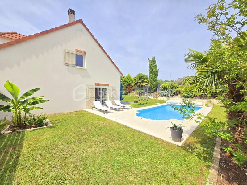 Pavillon - 161 m² - 5 pièces