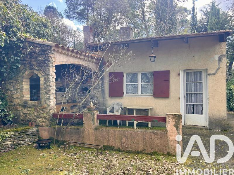 Maison - 90 m² - 3 pièces