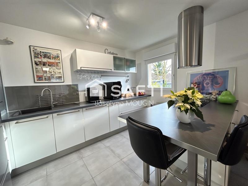 Appartement - 92 m² - 4 pièces