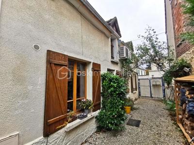 Maison de ville - 98 m² - 4 pièces