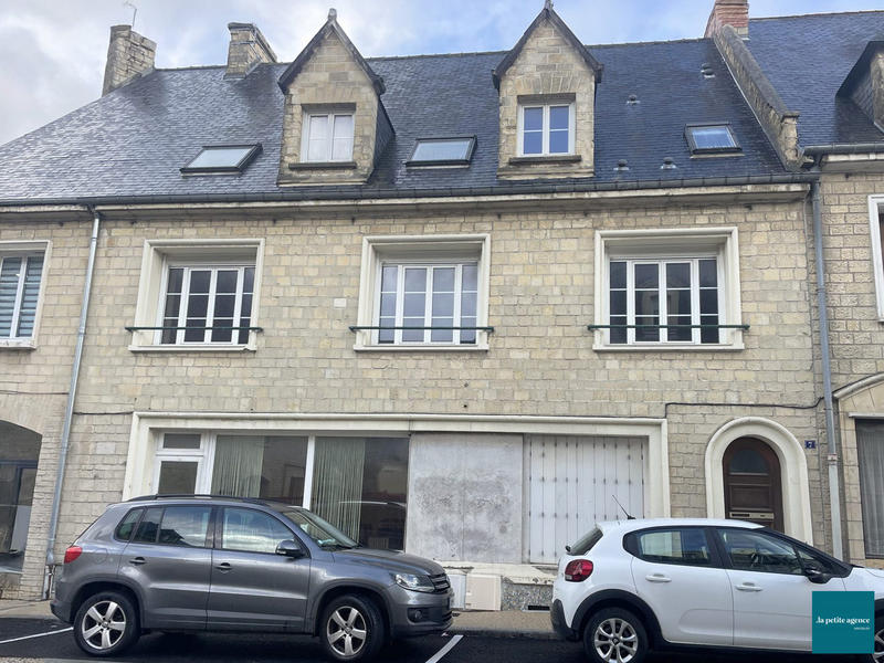 Maison ancienne - 235 m² - 9 pièces