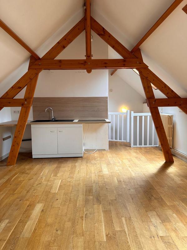 Immeuble - 108 m² - 17 pièces