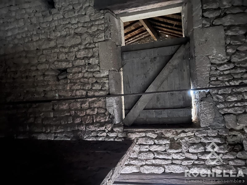Maison ancienne - 172 m² - 1 pièce
