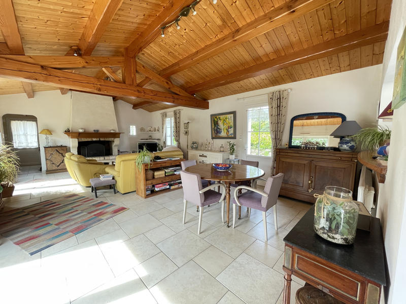 Maison - 141 m² - 6 pièces
