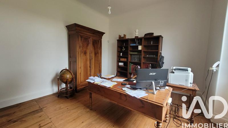 Maison - 226 m² - 8 pièces