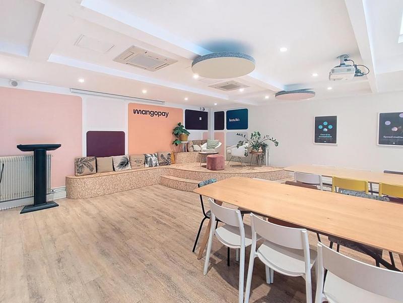 Bureau - 70 m² - 2 pièces