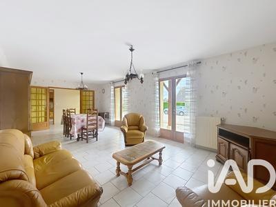 Maison - 94 m² - 4 pièces