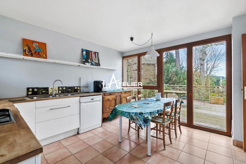 Maison - 399 m² - 15 pièces