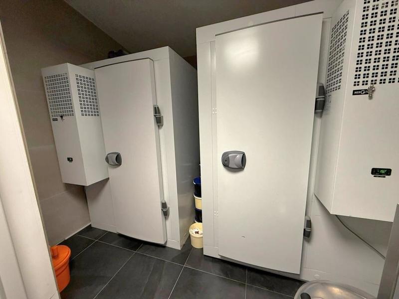 Fonds de commerce - 200 m²