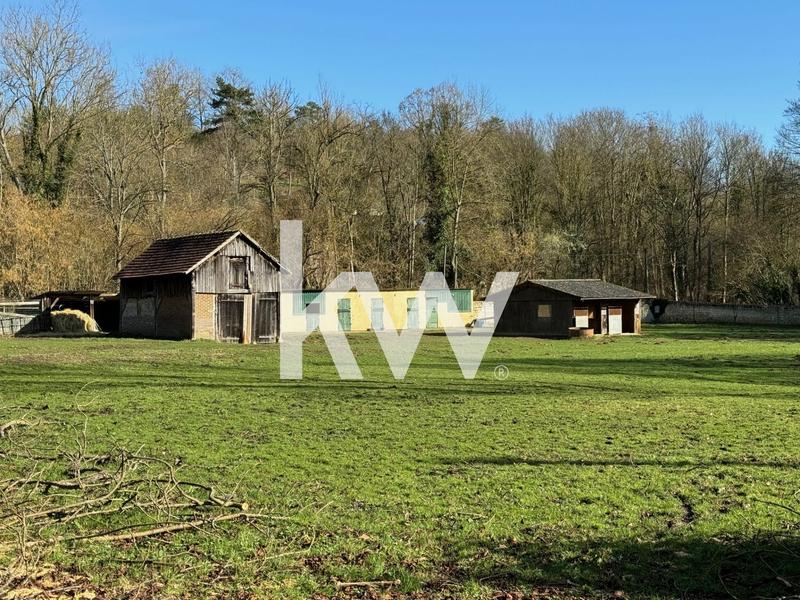 Maison - 700 m² - 23 pièces