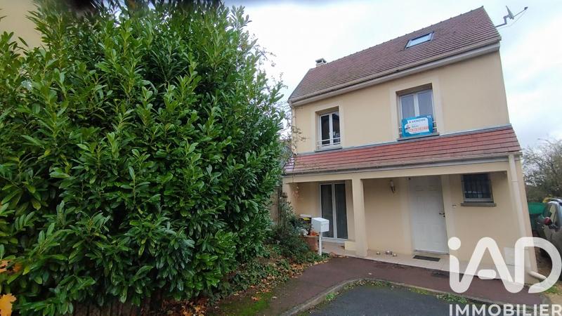 Maison - 112 m² - 5 pièces