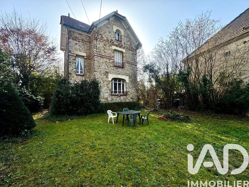 Maison - 103 m² - 6 pièces