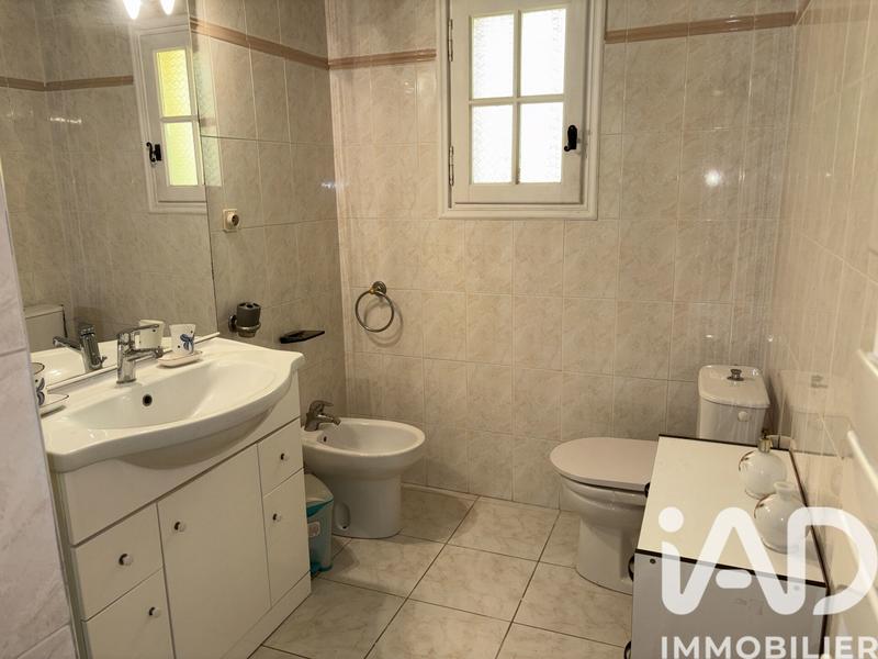 Maison - 189 m² - 5 pièces