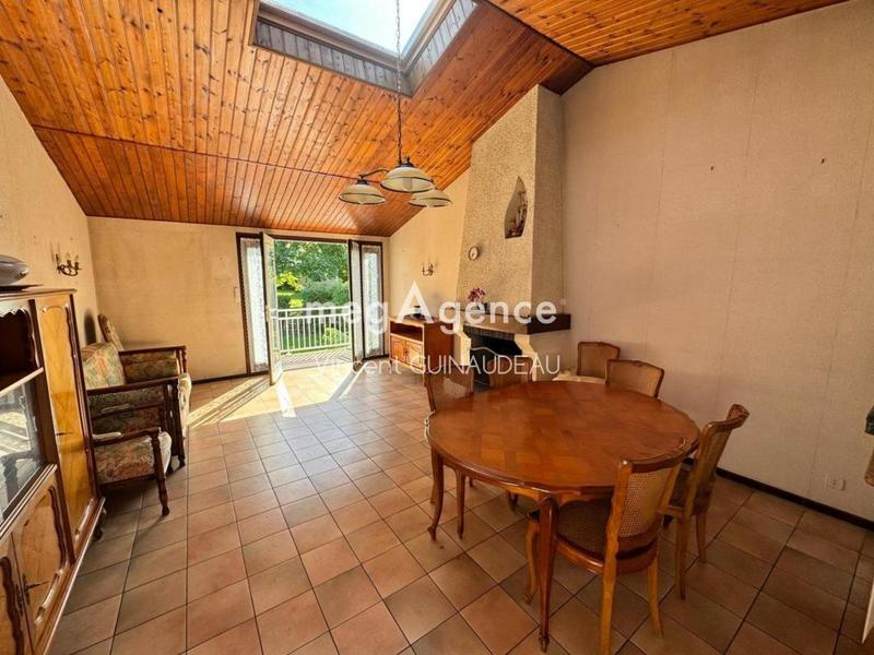 Maison - 102 m² - 5 pièces