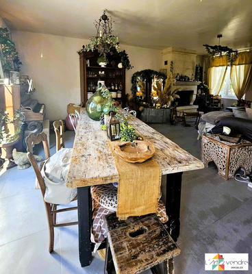 Maison - 185 m² - 6 pièces